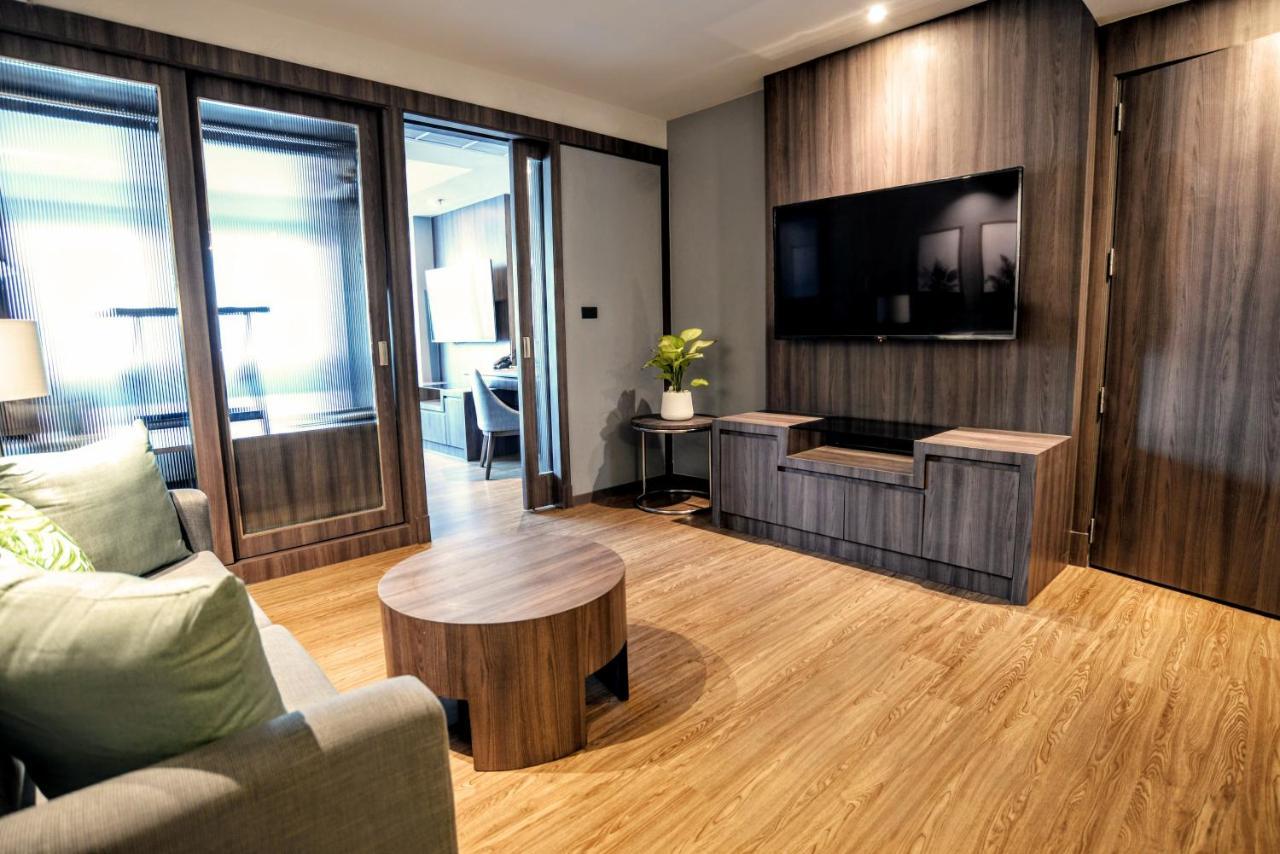 מלון Novotel Living Sukhumvit Legacy בנגקוק