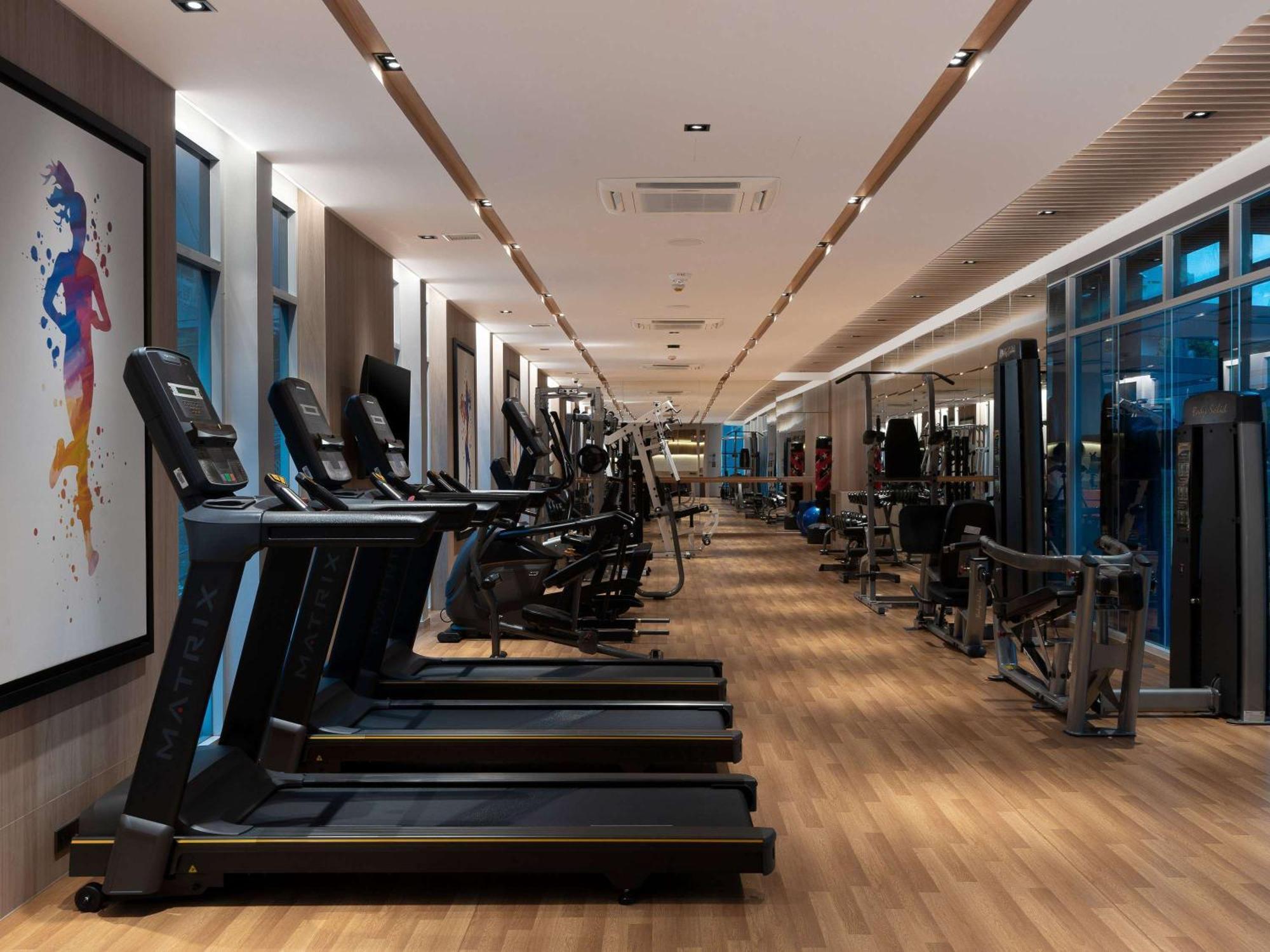 Novotel Living Sukhumvit Legacy מלון בנגקוק