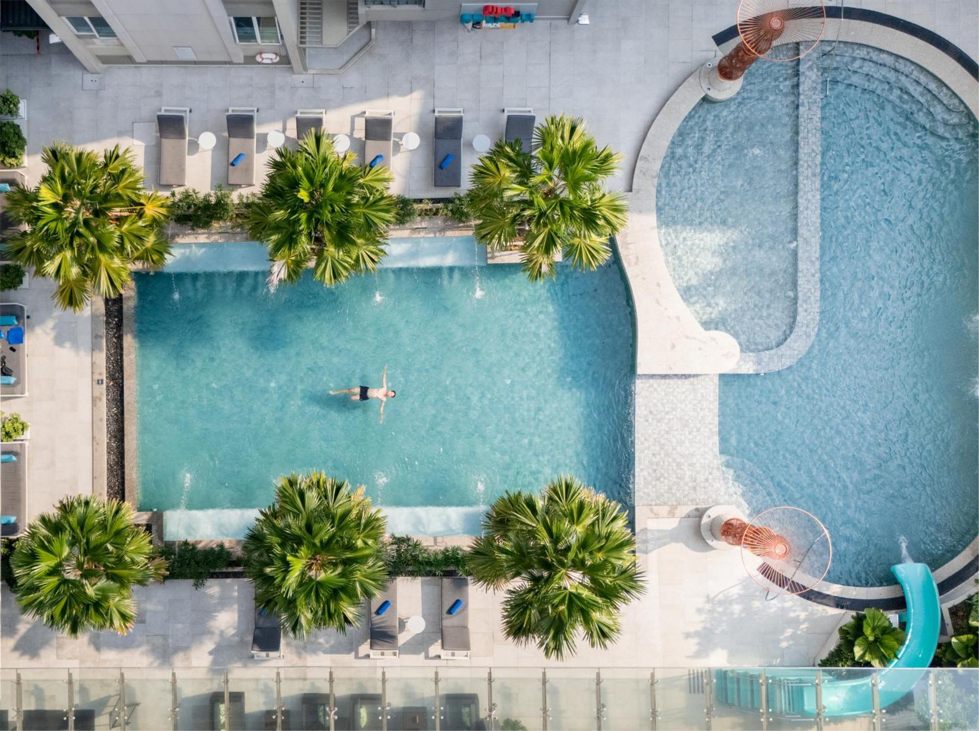 Novotel Living Sukhumvit Legacy 4*